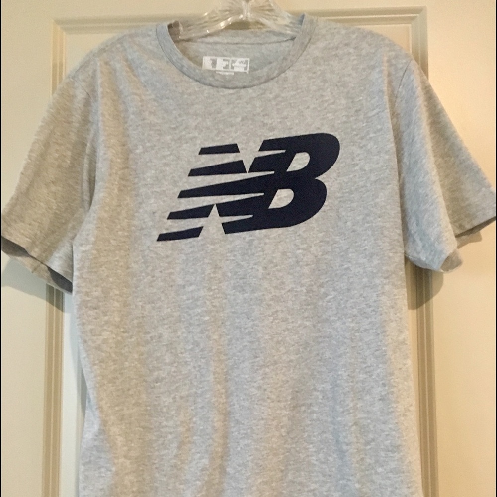 New balance T-shirt